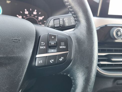 Used 2020 Ford Escape SEL image 32