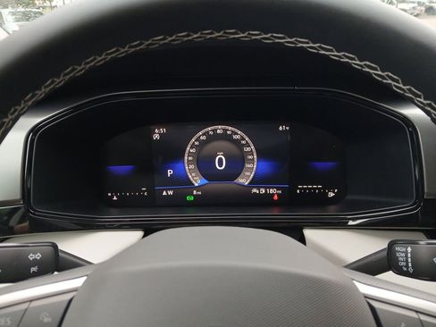 New 2025 Volkswagen Taos S image 15