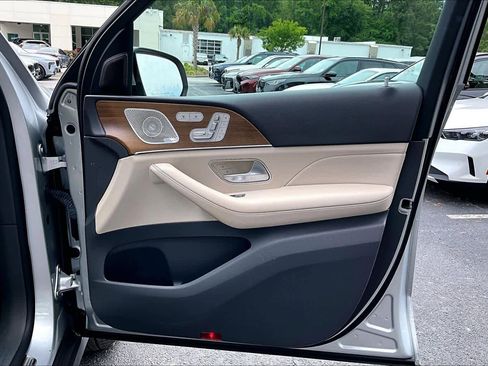 Used 2020 Mercedes-Benz GLE 350 4MATIC image 23