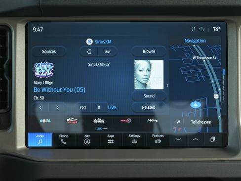 Used 2025 Ford Bronco Outer Banks AWD/4WD image 17