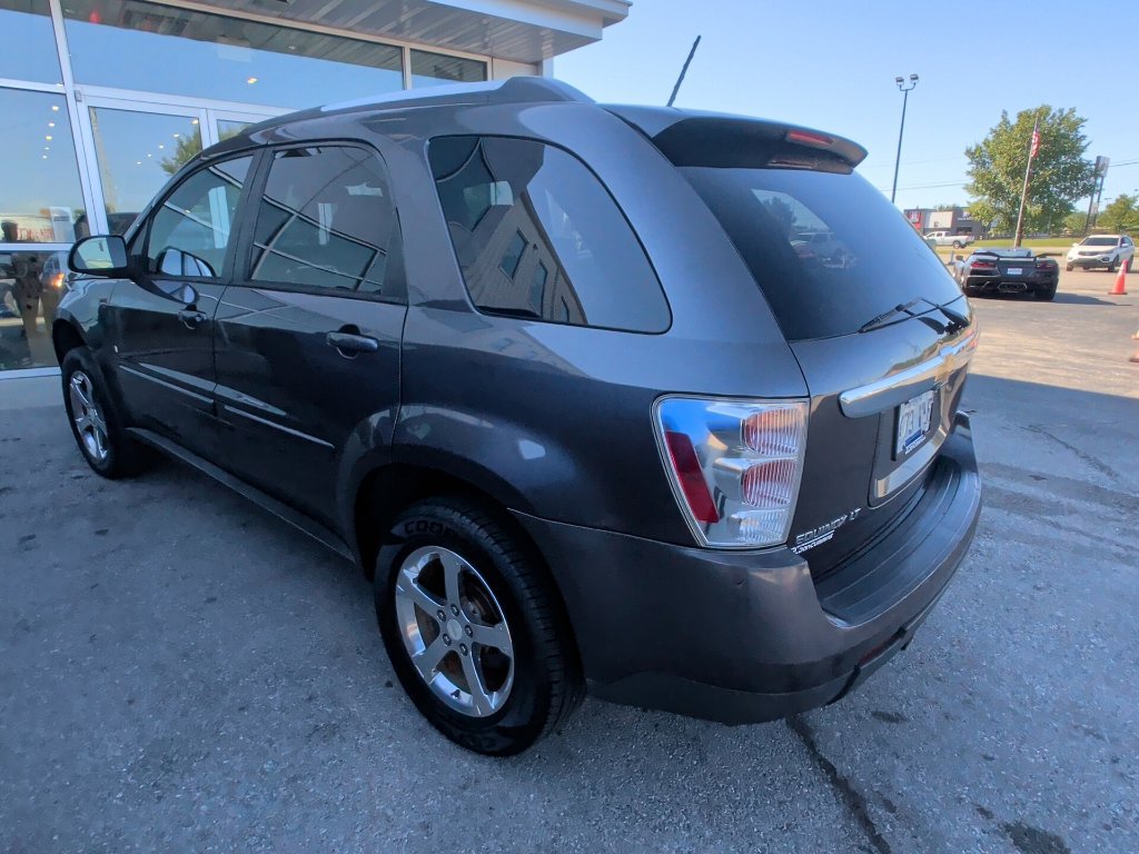 Used 2007 Chevrolet Equinox LT w/ LT Preferred Equipment Group FWD image 4