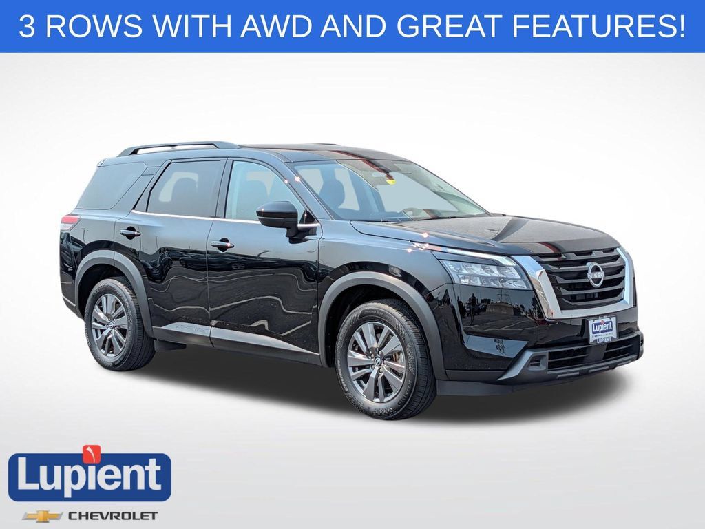 Used 2025 Nissan Pathfinder SV AWD/4WD 360° Tour