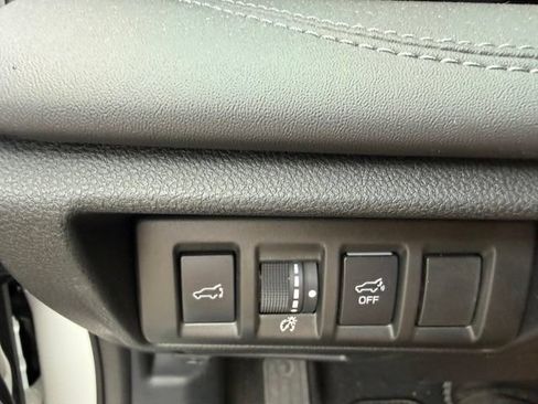 Used 2021 Subaru Outback Touring w/ Popular Package #2 AWD/4WD image 17