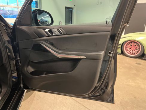 Used 2020 BMW X5 xDrive40i w/ Premium Package image 45