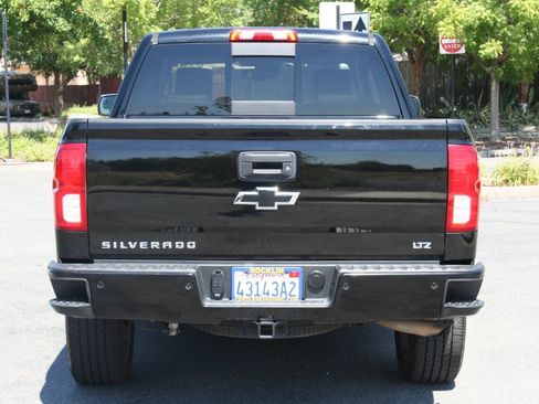 Used 2016 Chevrolet Silverado 1500 LTZ Z71 w/ LTZ Plus Package AWD/4WD image 6