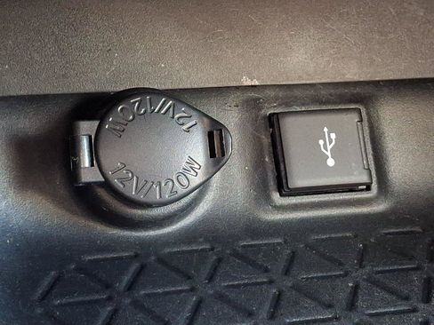 Used 2020 Toyota RAV4 LE w/ All Weather Liner Package AWD/4WD image 23