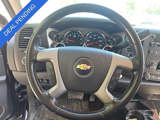 Used 2013 Chevrolet Silverado 1500 LT w/ All-Star Edition AWD/4WD image 12