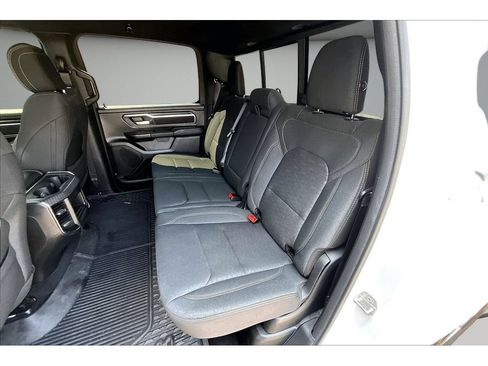 Used 2025 RAM 1500 Big Horn AWD/4WD image 35