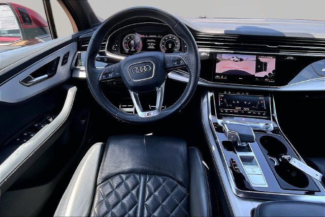 Used 2024 Audi Q7 3.0T Prestige AWD/4WD image 5