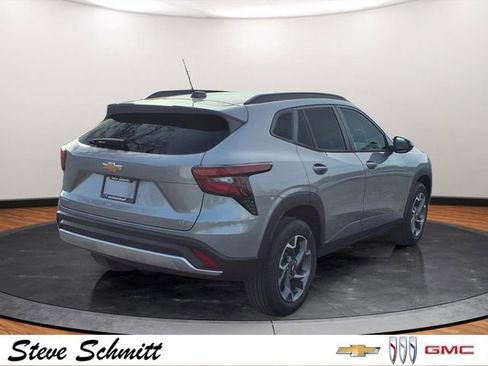 New 2026 Chevrolet Trax LT image 25