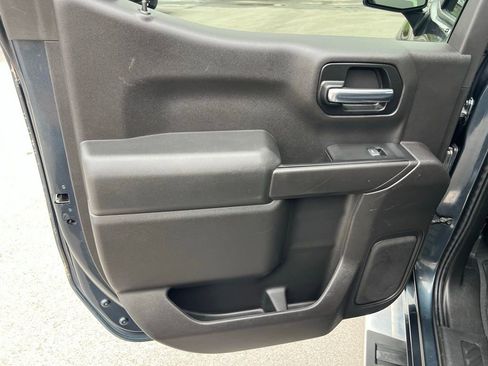 Used 2019 Chevrolet Silverado 1500 LT w/ All-Star Edition image 21