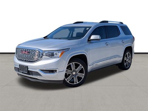 Used 2017 GMC Acadia Denali w/ Technology Package image 1