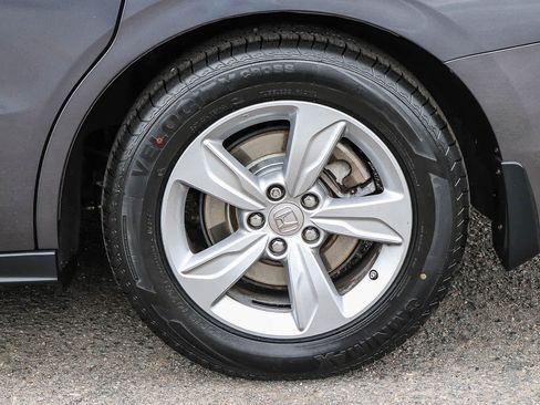 Used 2019 Honda Odyssey EX image 13