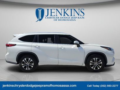 Used 2020 Toyota Highlander XLE