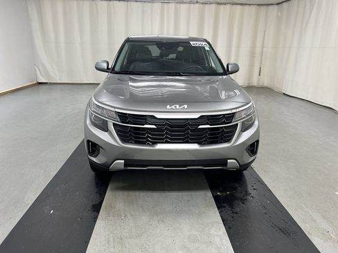Certified 2024 Kia Seltos LX AWD/4WD image 3