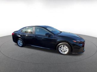 Used 2025 Toyota Camry LE video 2