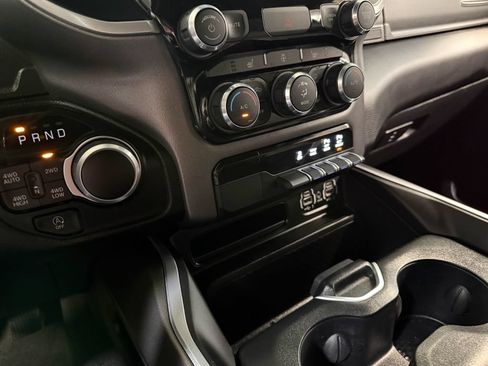 Used 2022 RAM 1500 Big Horn AWD/4WD image 82