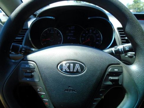 Used 2015 Kia Forte LX image 15