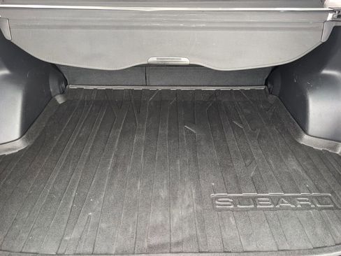 Used 2015 Subaru Forester 2.5i Premium AWD/4WD image 21