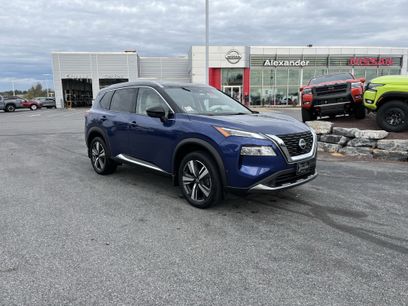 Used 2023 Nissan Rogue SL w/ SL Premium Package