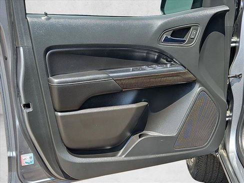 Certified 2022 GMC Canyon Elevation w/ Trailering Package RWD image 11