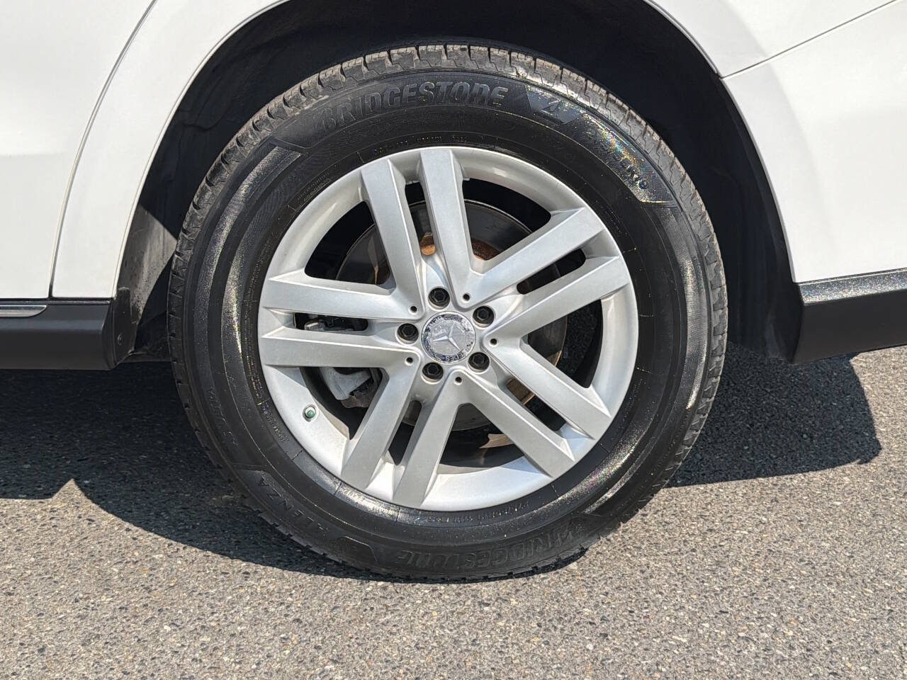 Used 2016 Mercedes-Benz GL 450 4MATIC image 3
