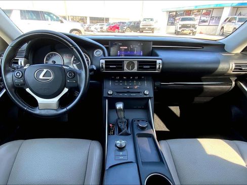 Used 2015 Lexus IS 250 image 16