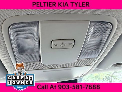 Certified 2025 Kia Soul LX w/ LX Technology Package FWD image 23