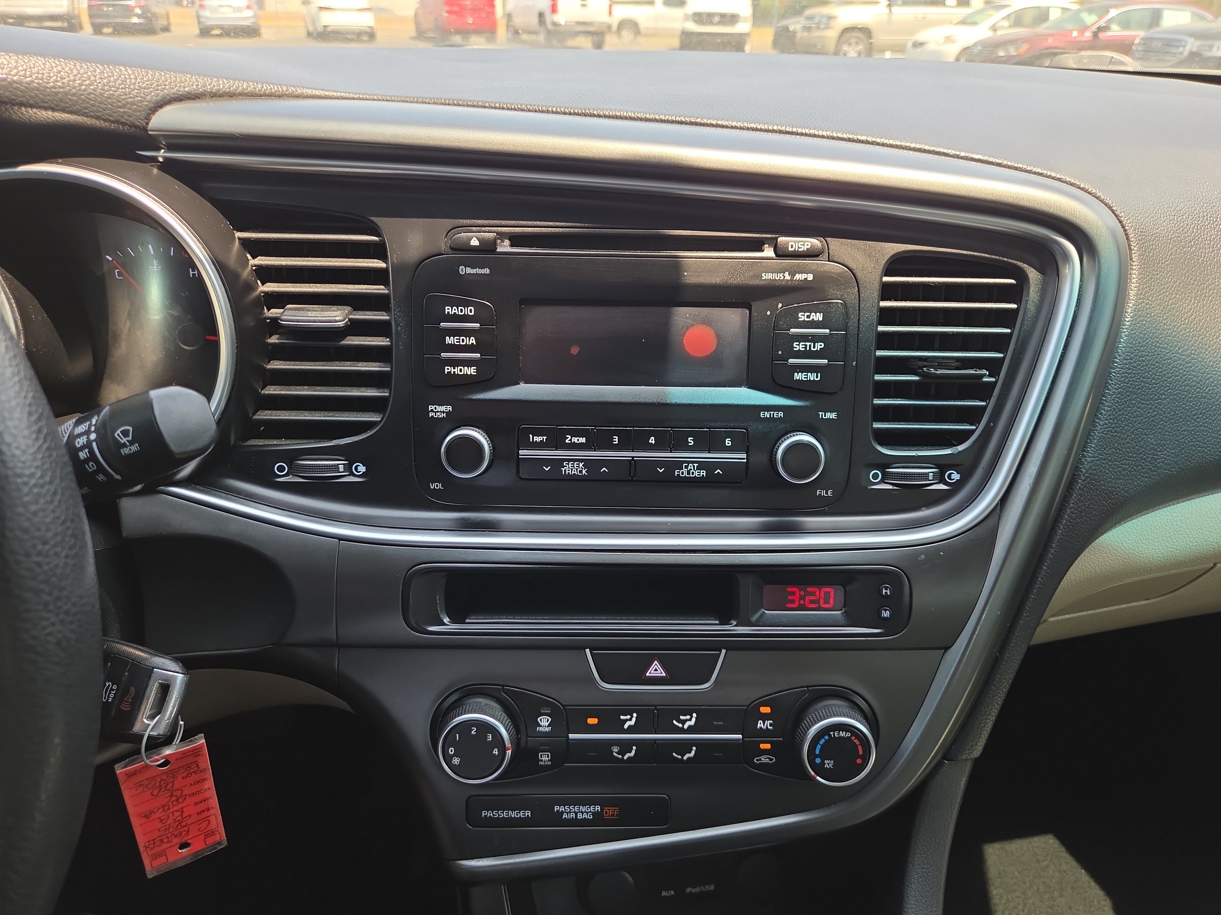 Used 2015 Kia Optima LX FWD image 19