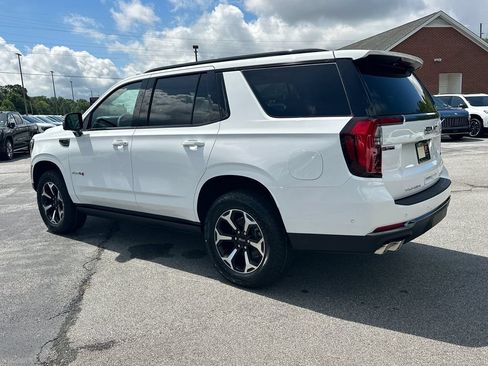 New 2026 GMC Yukon AT4 w/ AT4 Premium Plus Package AWD/4WD image 8