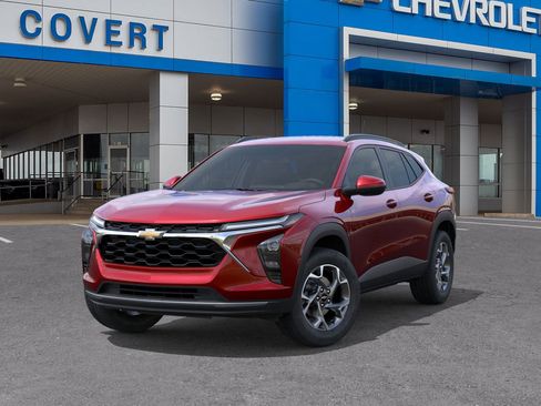 New 2026 Chevrolet Trax LT image 6