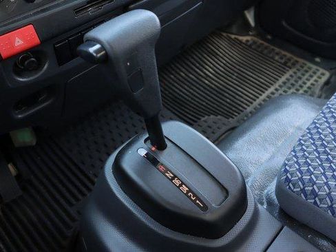 Used 2024 Chevrolet Low Cab Forward image 15