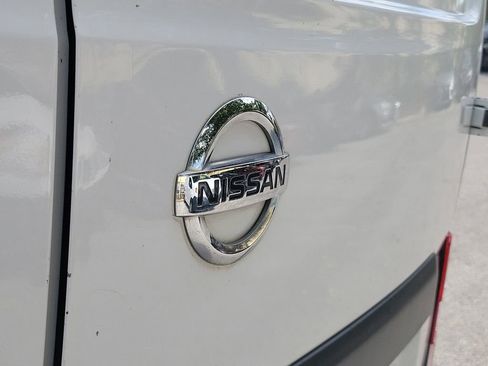 Certified 2018 Nissan NV200 S image 11