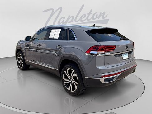 Used 2023 Volkswagen Atlas Cross Sport SEL AWD/4WD image 3
