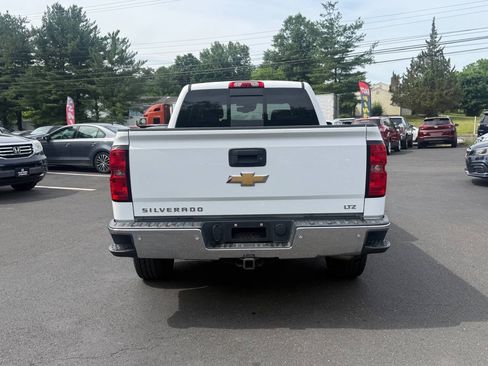 Used 2014 Chevrolet Silverado 1500 LTZ Z71 w/ LTZ Plus Package AWD/4WD image 9