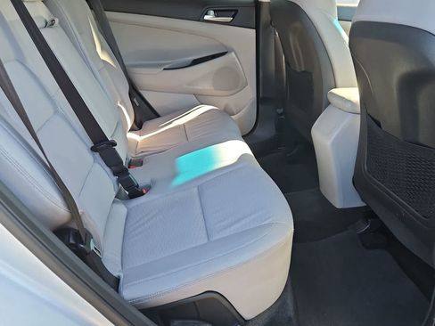 Used 2019 Hyundai Tucson SE FWD image 20