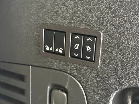 Used 2020 Chevrolet Tahoe LT image 7