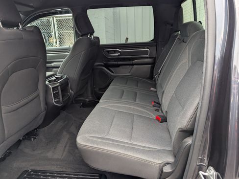Used 2020 RAM 1500 Big Horn AWD/4WD image 13