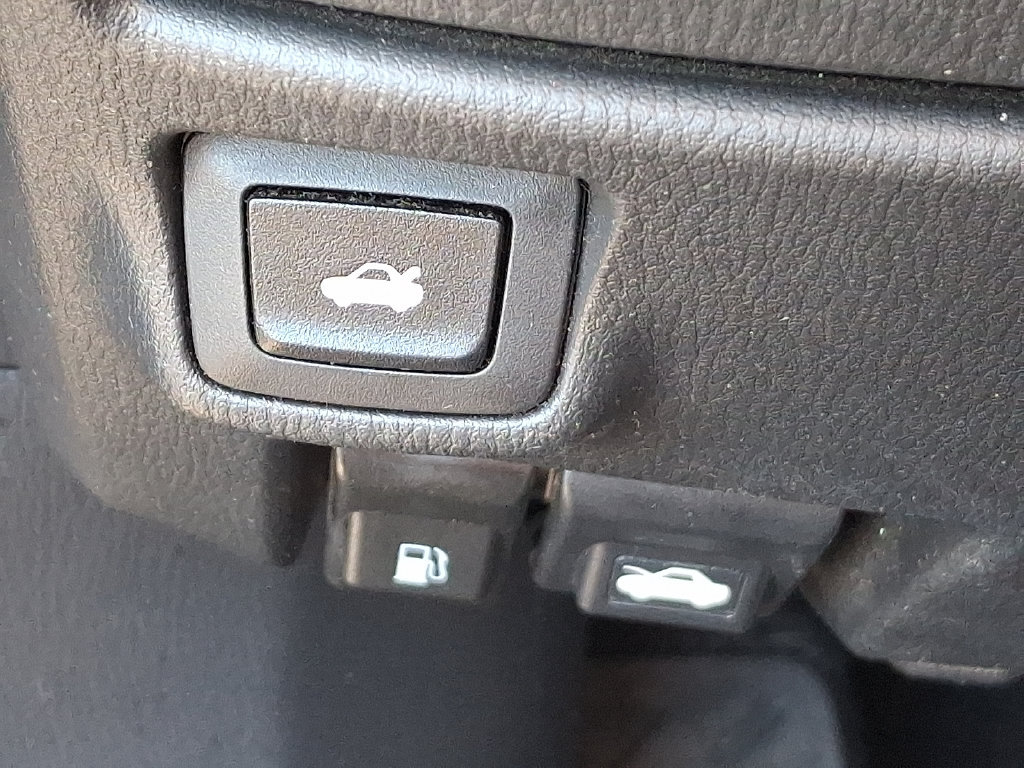 Used 2016 MAZDA MAZDA6 Sport FWD image 26