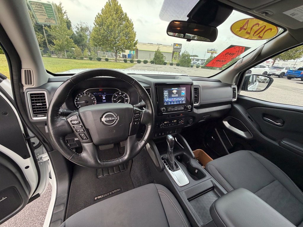 Certified 2024 Nissan Frontier SV w/ SV Convenience Package RWD image 20