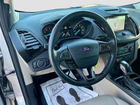 Used 2018 Ford Escape SEL FWD image 8