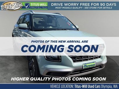 Used 2025 Hyundai Venue SEL