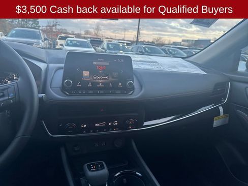 New 2026 Nissan Rogue SV image 19