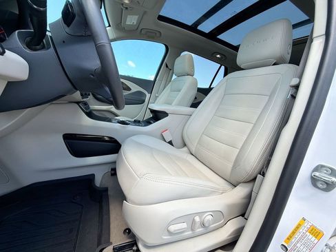 Used 2023 GMC Terrain Denali AWD/4WD image 15