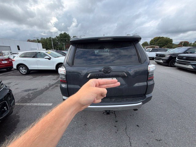 Used 2024 Toyota 4Runner TRD Off-Road Premium w/ Moonroof Package AWD/4WD image 7