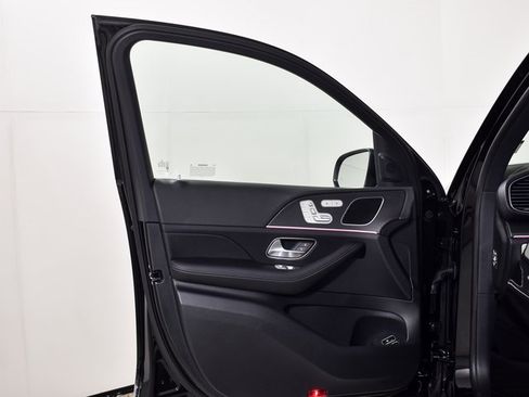 Certified 2025 Mercedes-Benz GLE 450e 4MATIC image 16