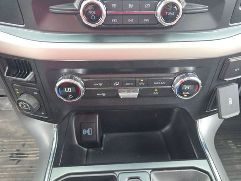 Used 2021 Ford F150 XLT w/ Equipment Group 301A Mid image 16