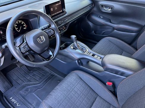 Used 2025 Honda HR-V Sport image 13
