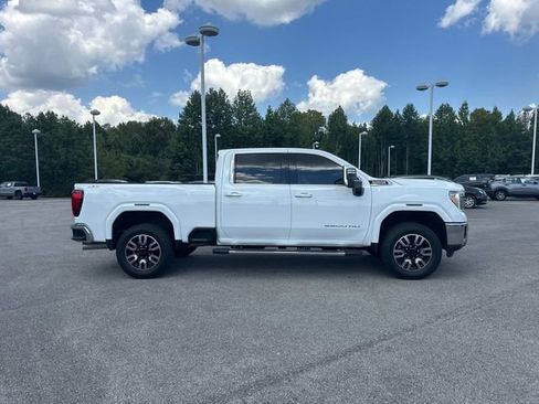 Used 2022 GMC Sierra 2500 SLT w/ SLT Premium Package AWD/4WD image 3