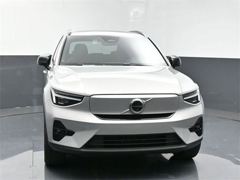 New 2024 Volvo XC40 Recharge Plus w/ Protection Package Premier image 2